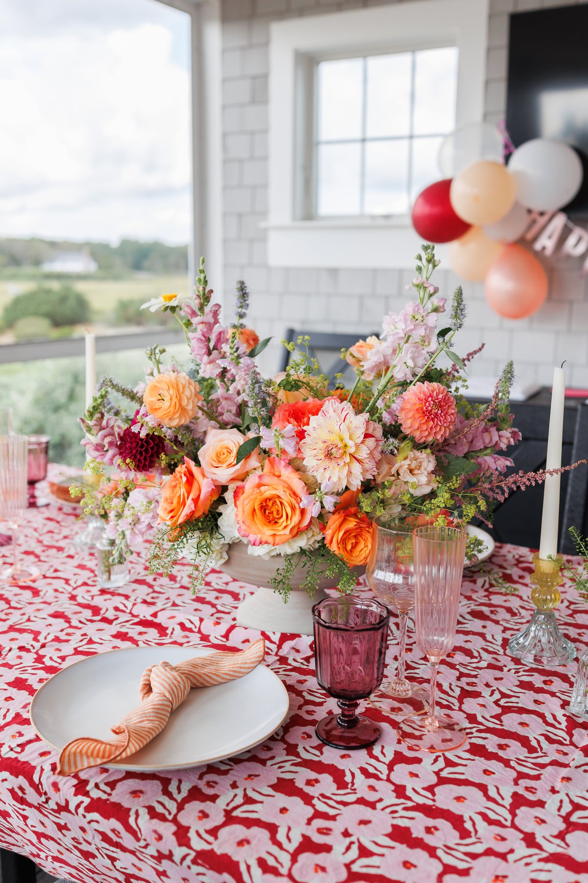 Les Coquelicots Floral Print Tablecloth
