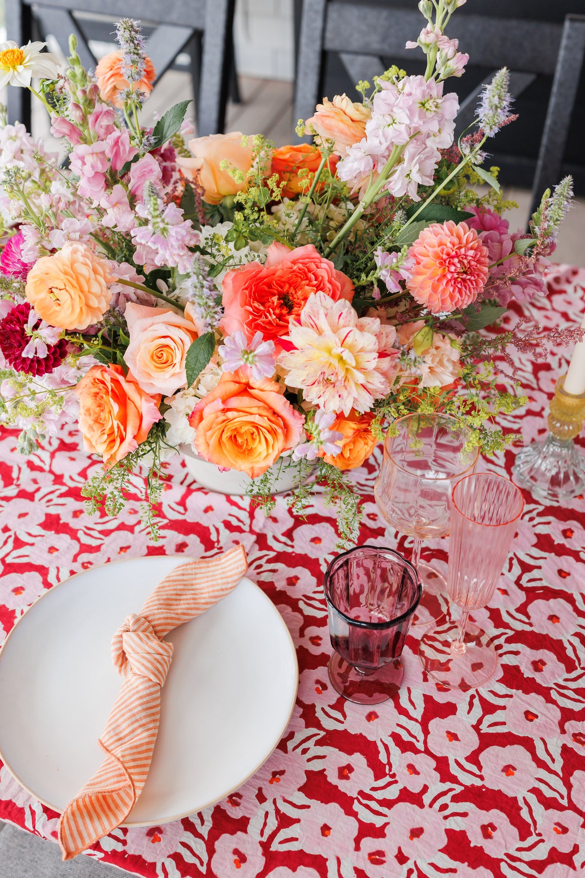 Les Coquelicots Floral Print Tablecloth