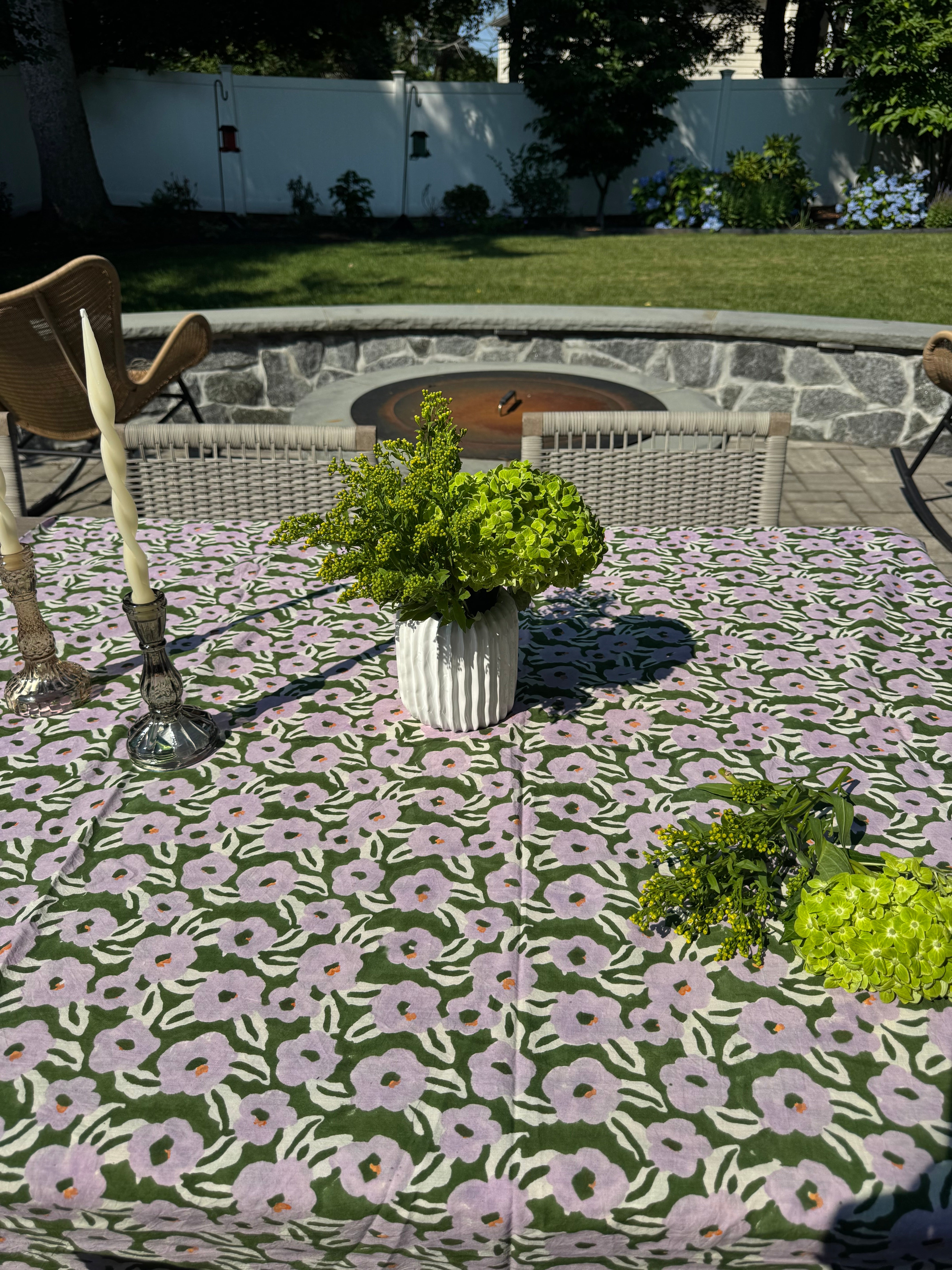 Les Coquelicots Floral Print Tablecloth